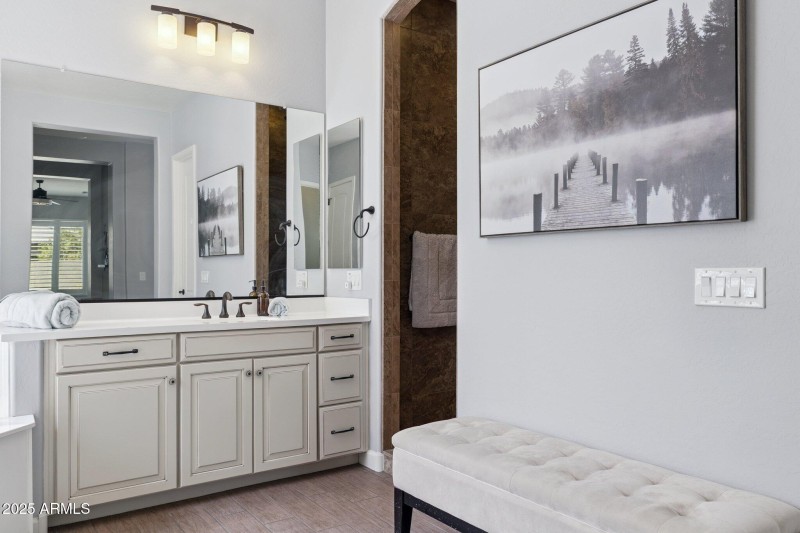 22-web-or-mls-7454-e-peralta-ave