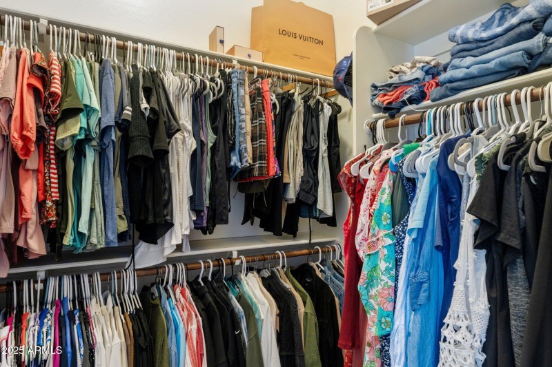 25-web-or-mls-7454-e-peralta-ave