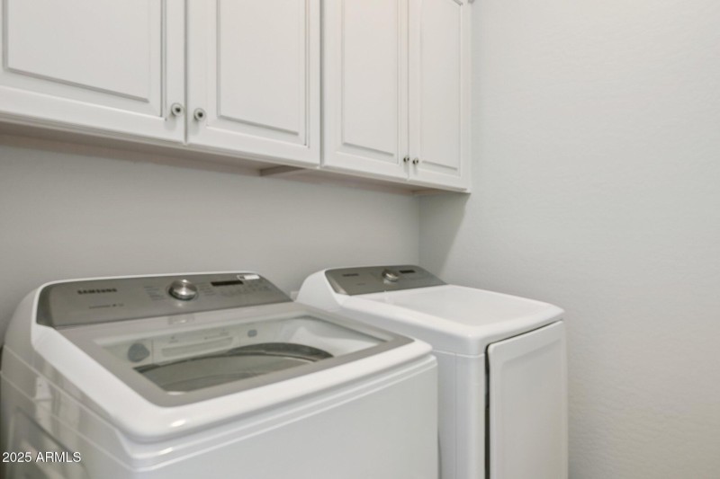 36-web-or-mls-7454-e-peralta-ave