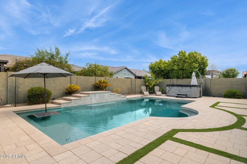 42-web-or-mls-7454-e-peralta-ave