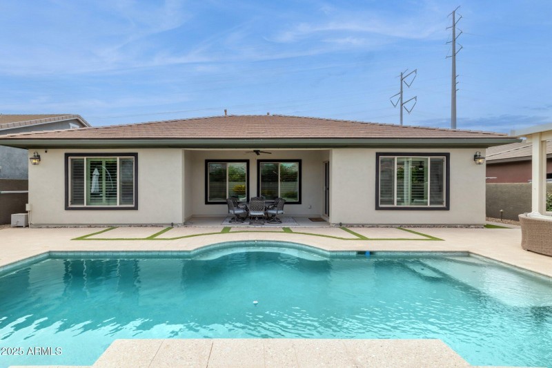 44-web-or-mls-7454-e-peralta-ave