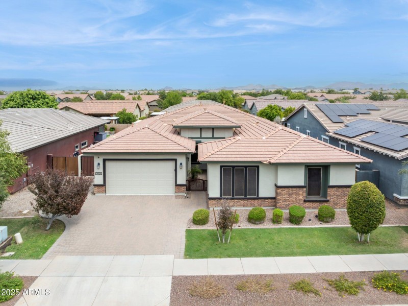 49-web-or-mls-7454-e-peralta-ave