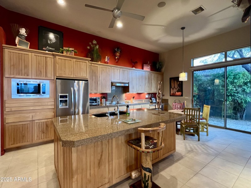 Entertainers Kitchen