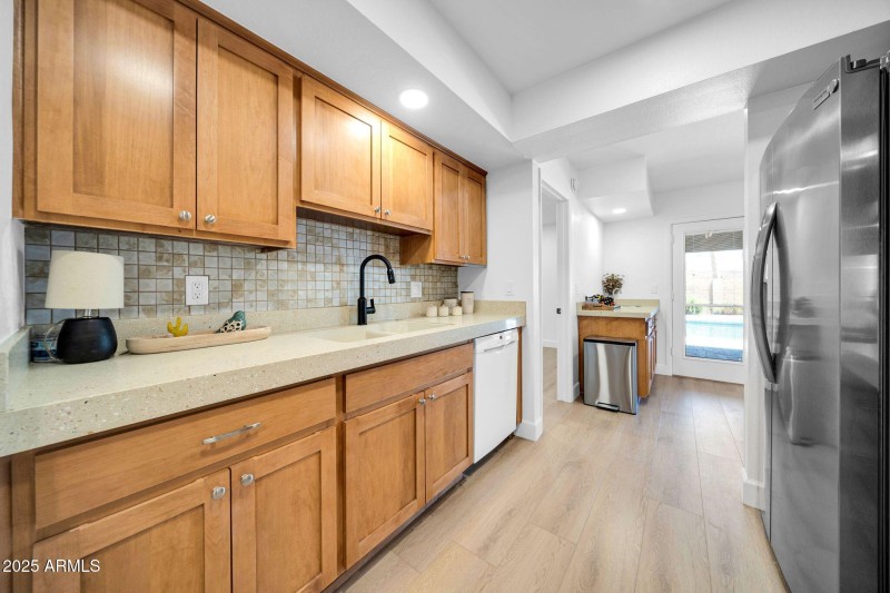 Lots of cabinet space