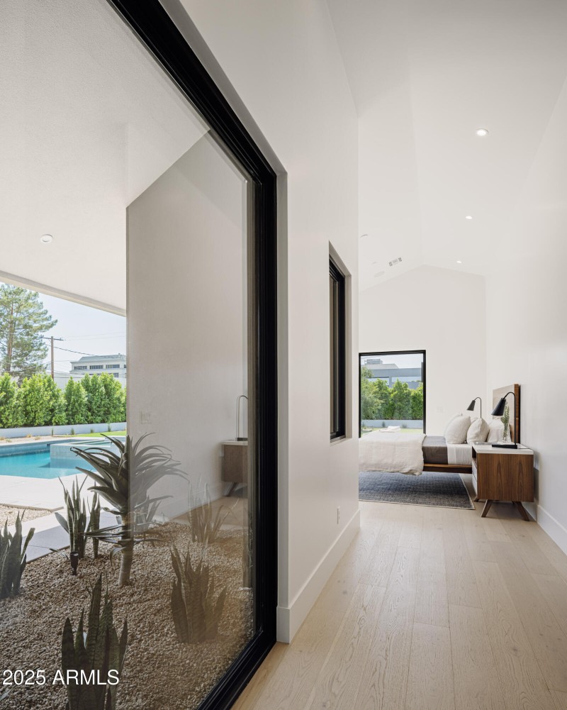 JR26 DesignTANK RTB 45th - 9119-RE-WEB