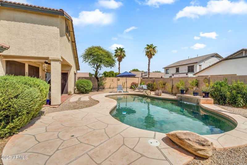 Private pool