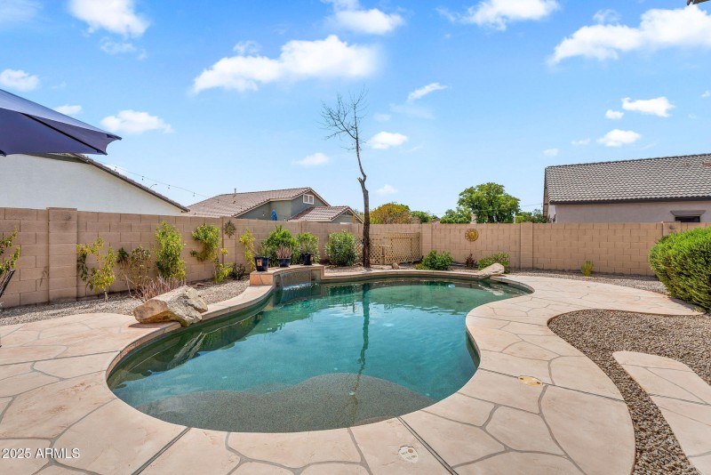 Private pool