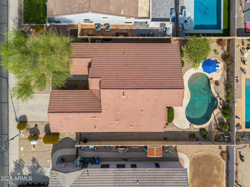 10105 E Los Lagos Vista