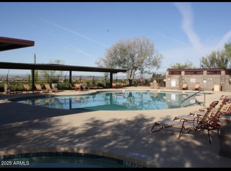 Community pool