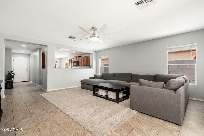 4029 E Superior Rd - 05