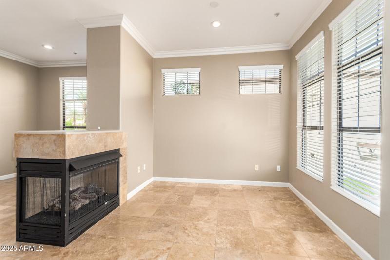 Kitchen Dining area