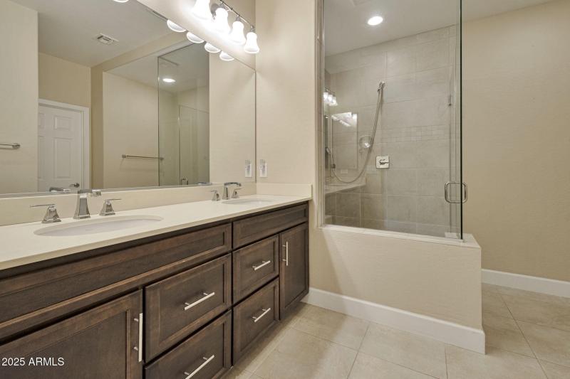 6-web-or-mls-QP - 8392