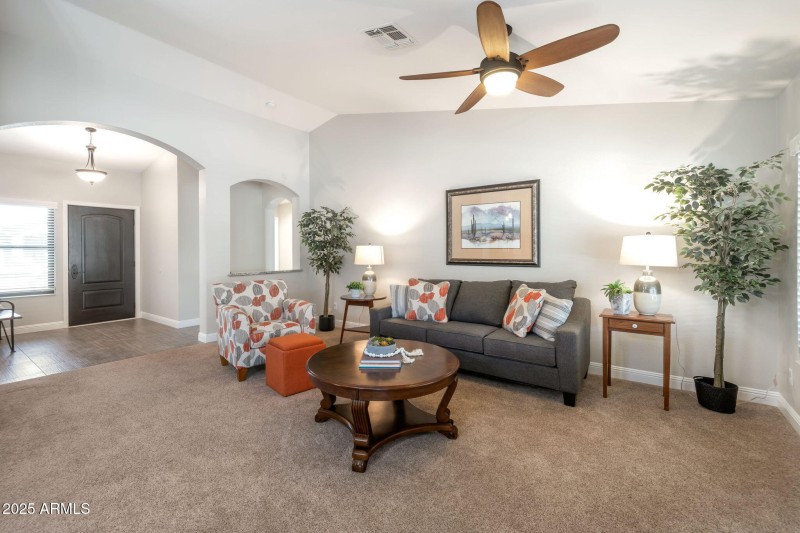26-web-or-mls-QP-8490