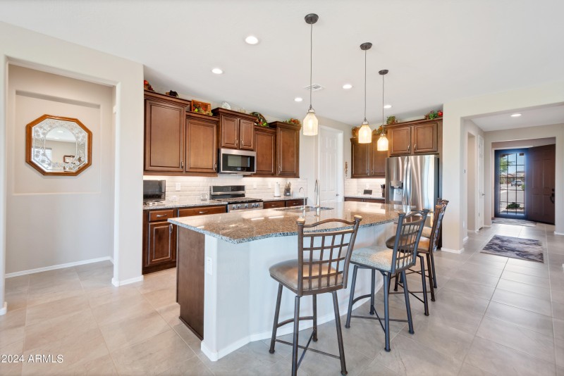 4198 N Spyglass Dr