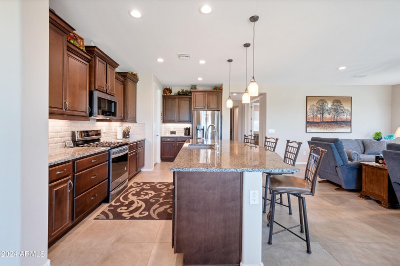 4198 N Spyglass Dr