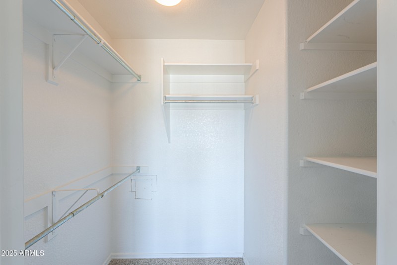 9820 N CENTRAL Avenue, 212