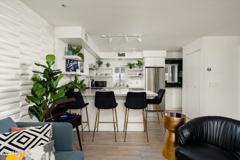 Breakfast Bar