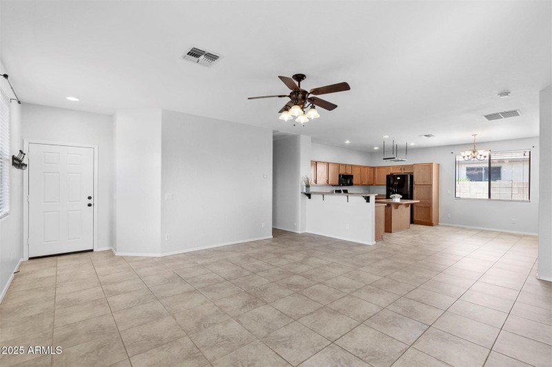 03-Living Room