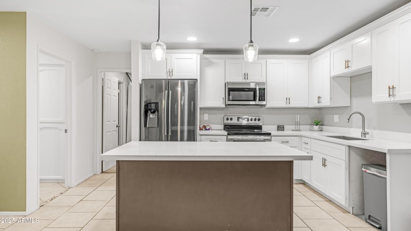 13131 W Sierra Vista Dr (6)