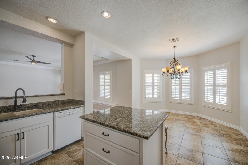 Kitchen 8