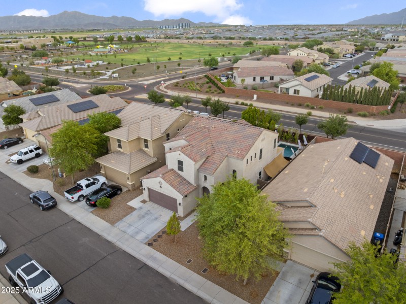 Close to school + new park