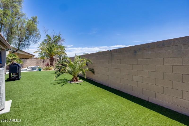 side yard