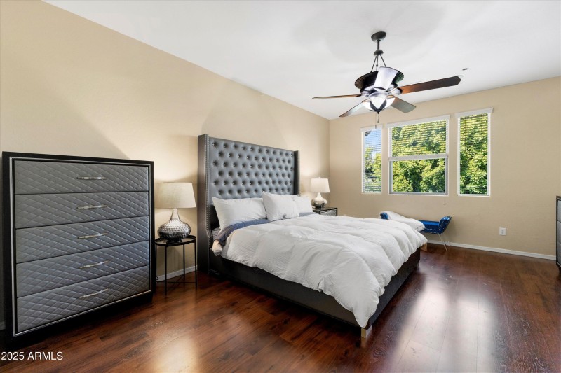 LUXURY VINYL FLOORING
