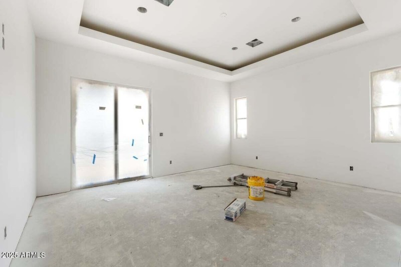 Primary Bedroom (1)