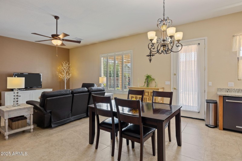 039-Dining Room
