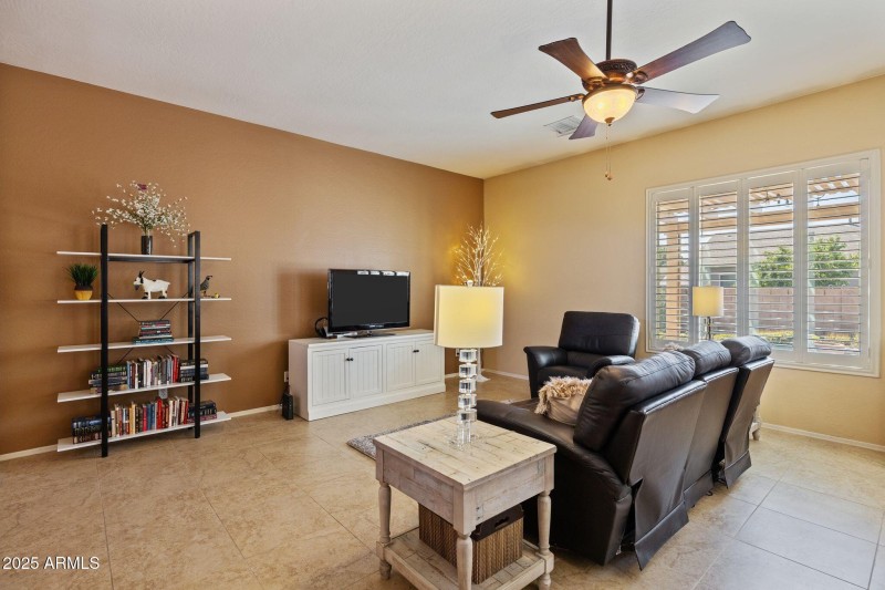 044-Living Room
