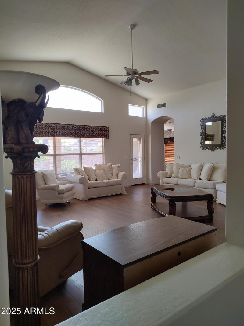 Great Room Entrance to Kitchen