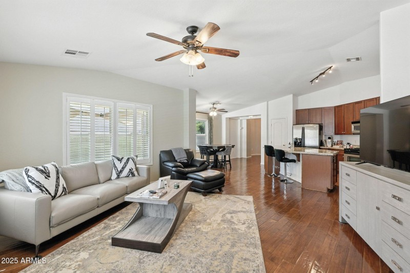 6-web-or-mls-171st-6