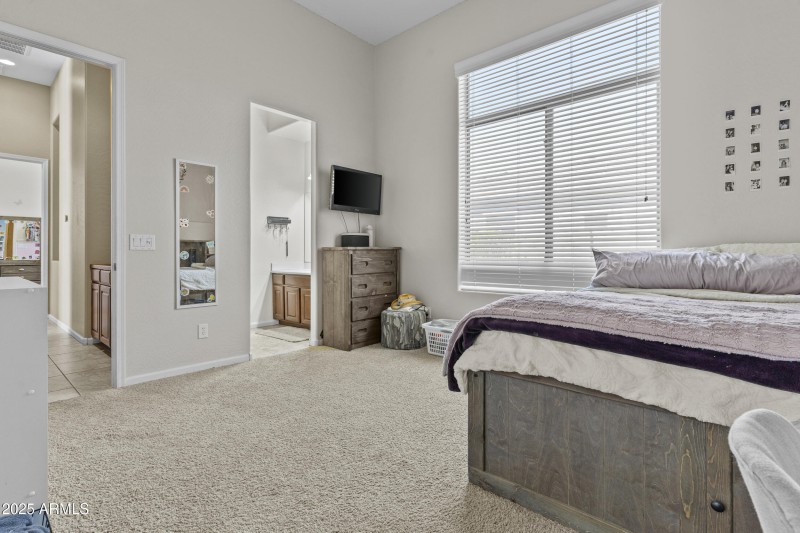 Jack and Jill Bedroom2