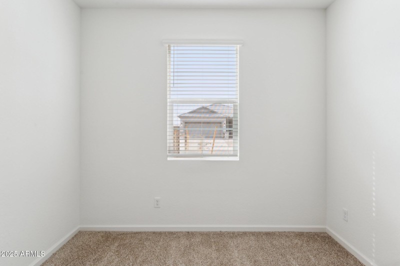 28-web-or-mls-25372-w-sunland-ave-lot-20