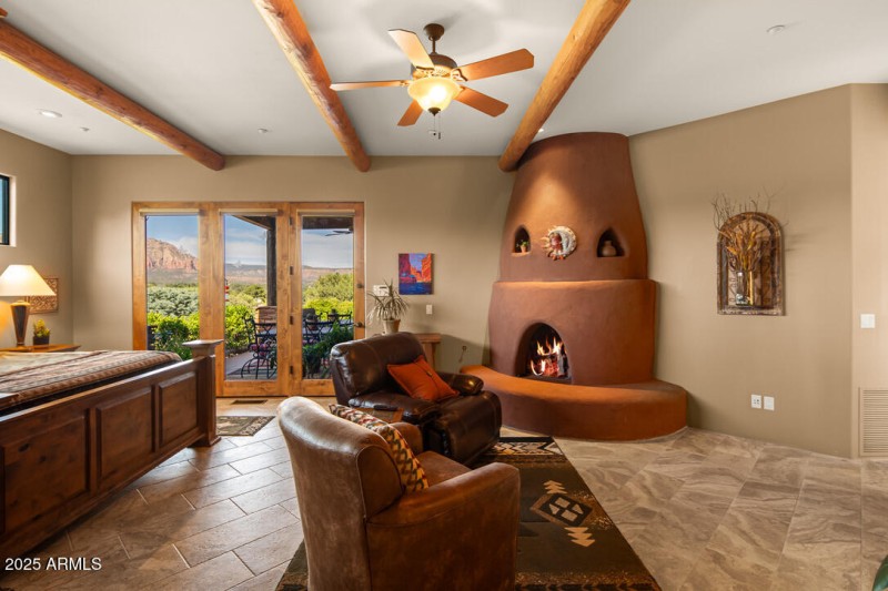 Grand Kiva Fireplace in Primary