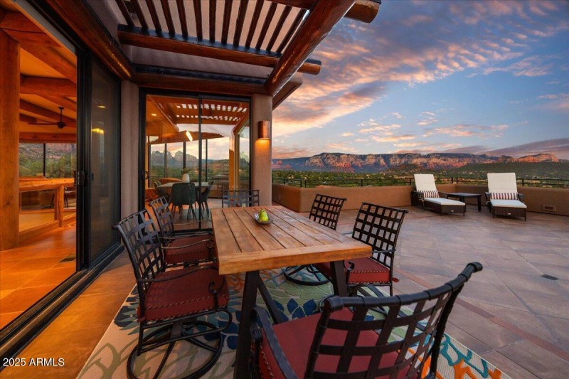 23-Deck