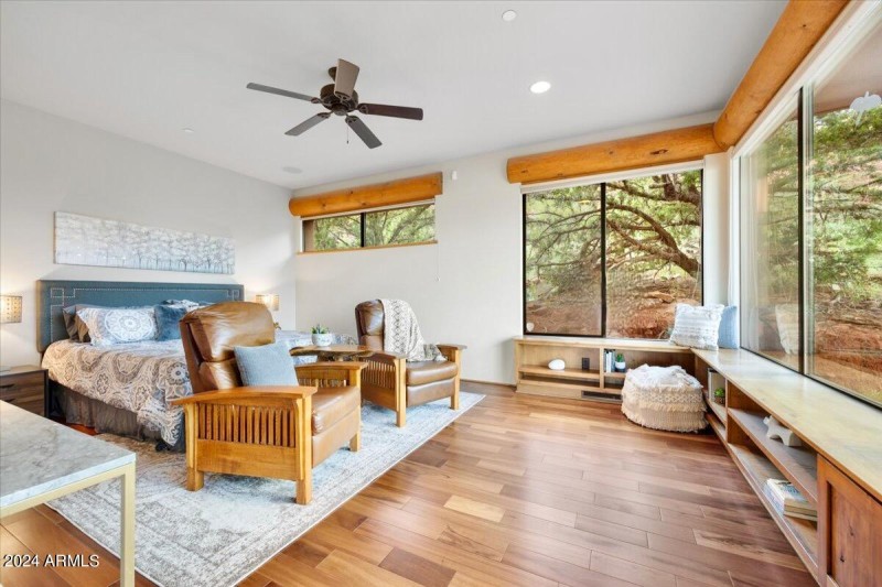 Primary Suite Fit for Royalty