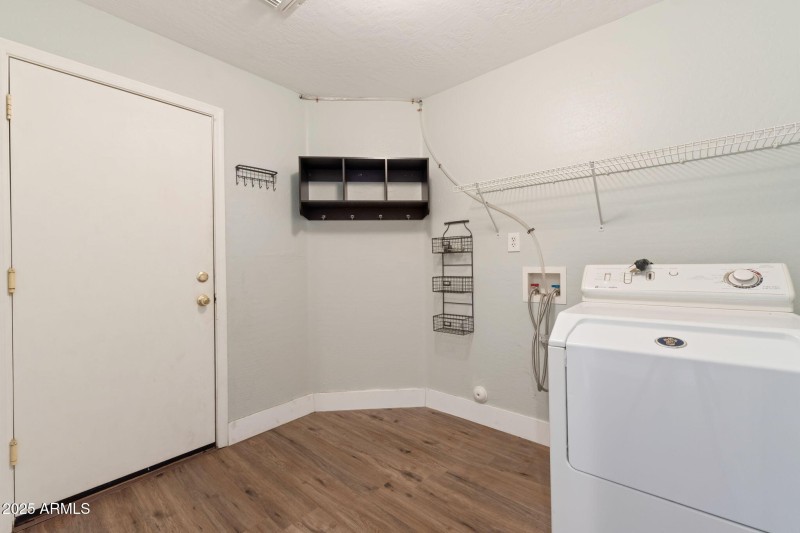 12-web-or-mls-Qp-09133