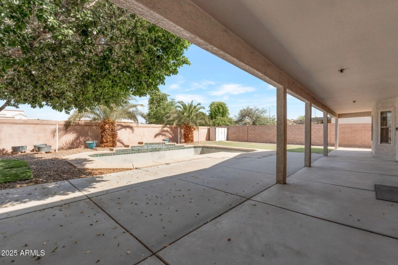 28-web-or-mls-Qp-09223