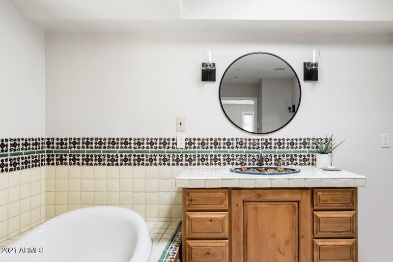 197e6cf4-aafb-4225-b6ec-f8e69d95e4e0