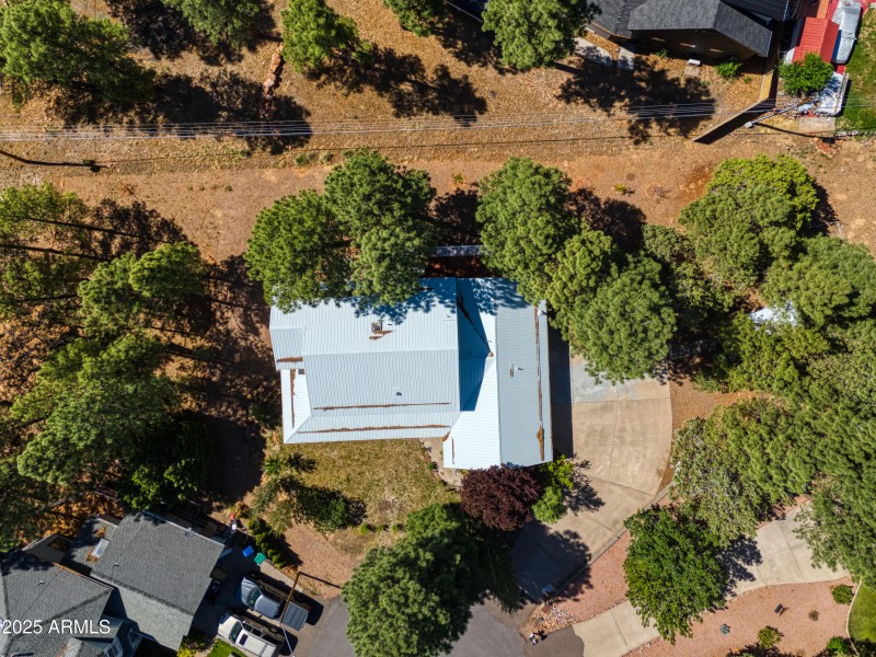 Drone Top