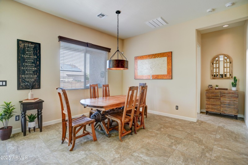 16 Dining Area 2