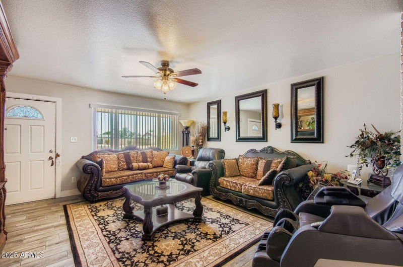 3642 W Hayward Ave - Web Quality - 005 -