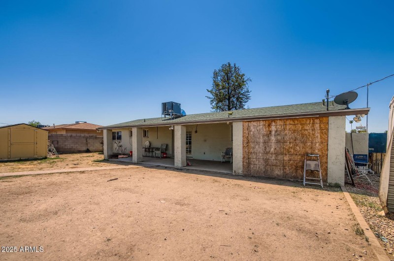 3642 W Hayward Ave - Web Quality - 028 -