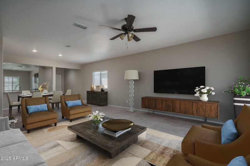 6VS) GREAT ROOM
