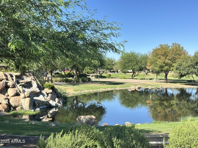 Bridges Second Lake and Water Feature