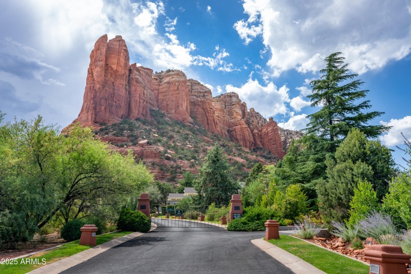 Views Of Surrounding Red Rocks