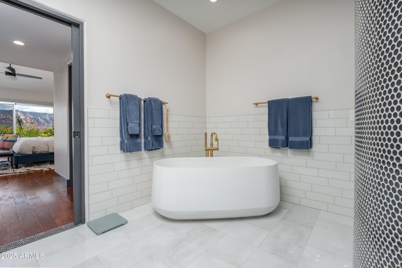 Vessel Soaking Tub