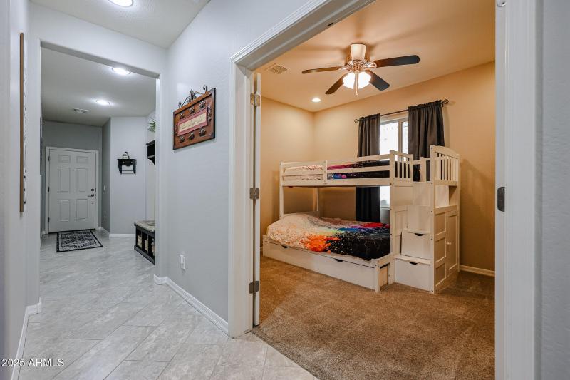 Office/Den/3rd Bedroom