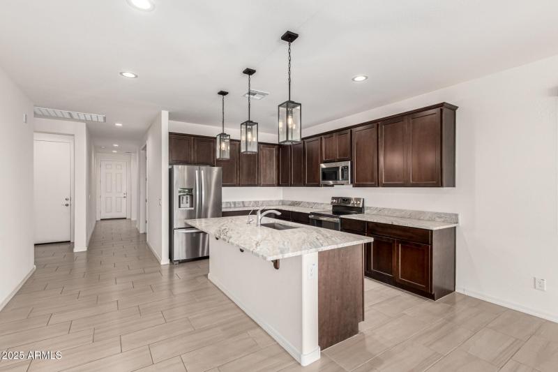 Quartz Countertops and Ample Storage